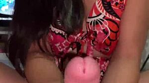 novinha in pink outfit gives handjob to wellington prado in new zealand couple scene