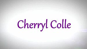 Hey check out how I'm showing off my vibrating butt plug in this solo session 😏