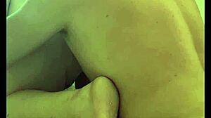 Érett nagy segglyuk evése vad német párban BBW ribanccal