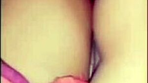 Mexikanische in Uniform wird wild mit Blowjob und Analspiel