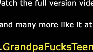 巨乳ティーンがベトベトフェラと激しく騎乗。