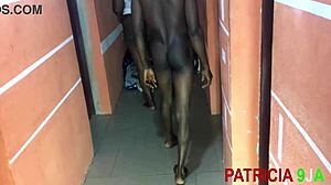 Ja a moja suseda zdieľame intenzívne BBW hardcore skryté momenty