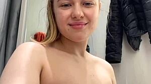 هل تستطيع التعامل مع هذه الفتاة الشابة المتطرفة ترش في العلن؟