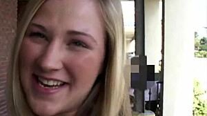 Trisha Marx, olyan aranyos és naiv, most tele van BBC-vel?