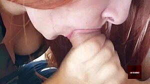 Ayah bujang kongkek teman wanita remaja baru 18+ di luar sekarang!