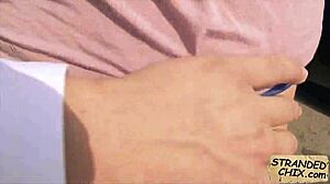 Fantasztikus 18+ tini Belle Claire-t kint dugják nyilvánosan!