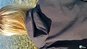 Publiczny seks na plaży w raju