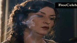 Hei, Uită-Te La Iliana Zabeth Complet Nudă în Apollonide!