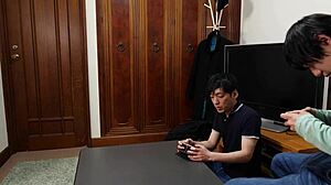 Rindu mom kawan untuk ride liar Jepun.