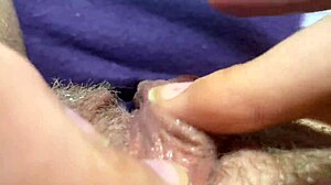 거대한 클리토리스 문지르기, 강렬한 오르가즘, 익스트림 클로즈업 HD POV 마스터베이션