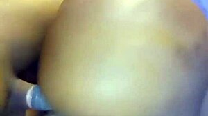 Bontot gemuk dan pepek lebar Bella Shantel sedia untuk aksi?