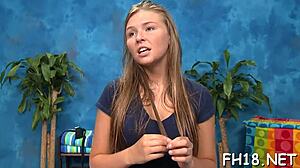 Het tjej blir hårt knullad av sin massör efter nuru