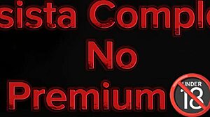 kaki atau pepek kaya basah dengan cum di atas katil dengan kumpulan