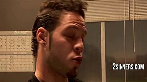 Jantan Rayu Guru dan Isteri Profesor untuk Threesome Liar!