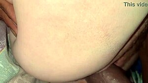 สาวน้อยก้นใหญ่ 18+ เอาแฟนแม่! หีชมพูเล็กๆ ของเธอรับควยดำใหญ่ได้แค่ไหนในมุมใกล้ๆ POV?