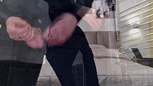 Dočerta! Talianska špinavá reč s obrovským kohútom a divokým plivaním!