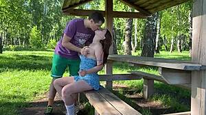 זיינתי חזק יפהפייה ביער גמרתי על השדיים והשארתי אותה לבד ככה