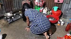 Nejlepší psí styl šukání od vesnické holky oficiální video od localsex31