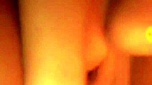 Teen girl masturbates in high definition video