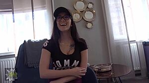 i enjoy watching this slender asian teen with natural curves