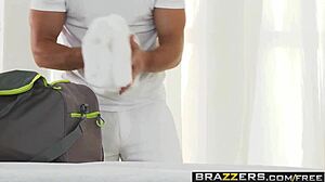 Damn, Diana Prince gets dirty with Bill Bailey in massage!