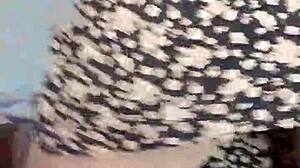 i'm mixing reggaeton on webcam while dancing