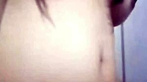 Mature venezuelan latina performs on webcam show