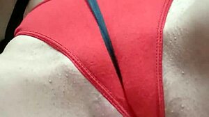 Estaba jugando con una cinta y ups