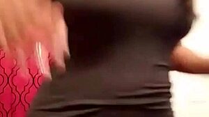 Gordita puta y caliente bailando intensamente para mi