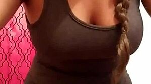 Gordita puta y caliente bailando intensamente para mi