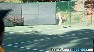 Amateur Teens Eat Pussy At Party!