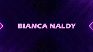 Ganhei um plug anal e dinheiro fácil do velho broxa