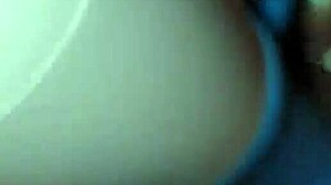 feucht muschi teen 18+ explores solo pleasure