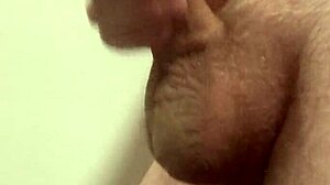 Horny Worker Masturbates To Cumshot.