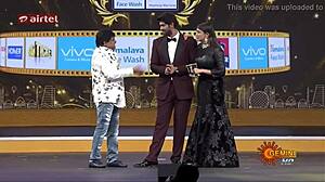 lakshmi manchu's huge tits tease with nipple pokies