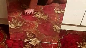 Amateur wife getting doggy style at home