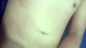 Thai Gay Boy Loves to Cum