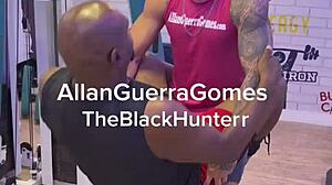 Gay MMA fighter Allan Guerra's steamy amateur encounter in gym sauna