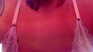 Tanned blonde's public gym session ends in wet spectacle
