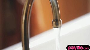 Romantic Fuck in Snow!