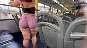 olha oque ela fez no onibus, fiquei louco!