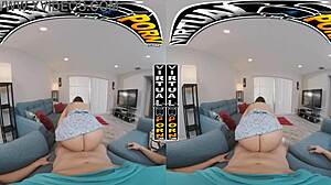 Virtual Porn: Fucking Chores With Stepmom Carmela Clutch VR