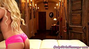 hey, watched this massage dyke lick pussy like crazy