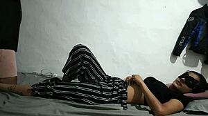 mi vecina sola, la toque y follamos en doggystyle