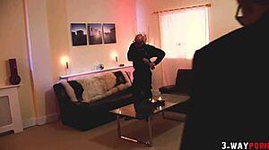 3 way porn - carly parker fmm threesome with big tits and facial