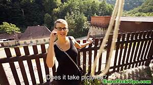 Euro slut says, give me a facial