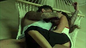 Pretty woman gives her lover a hand job in this amateur video – freesexicams.com