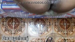 A Bucetuda Da Novinha Arregaçada Com O Pirocão Do Amigo Dotado