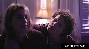 Teen Watches Aidra Fox And Kristen Scott LICK PUSSIES