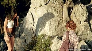 Beautiful women loving women: Enjoy the beauty of lesbian love